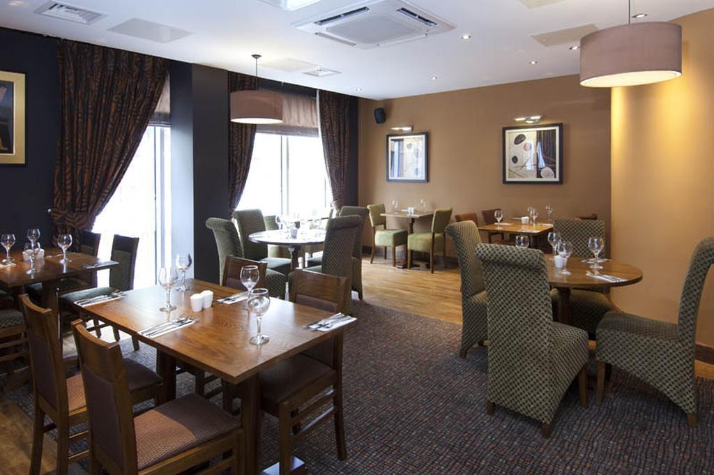 Premier Inn London Ealing Μπρέντφορντ Εξωτερικό φωτογραφία